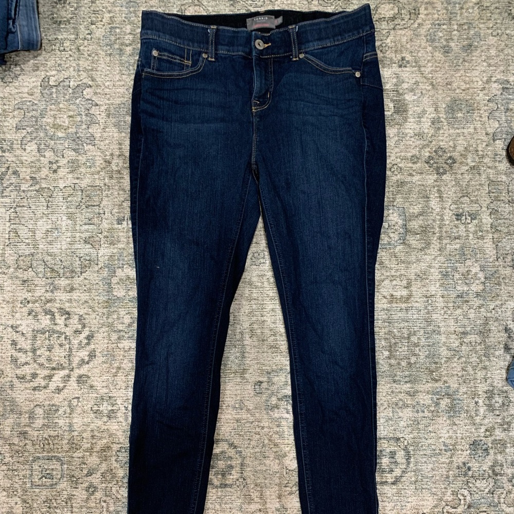 Torrid Dark Wash High-Waisted Bombshell Skinny Jeans